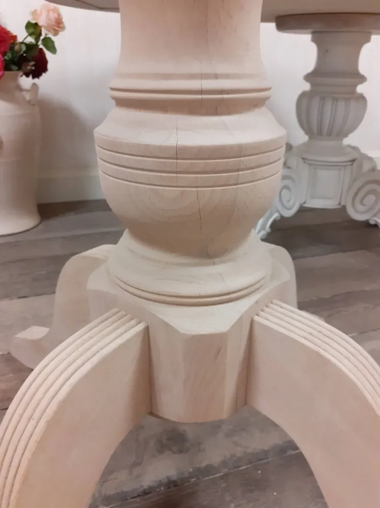 création de pied de table en bois par MT Bois