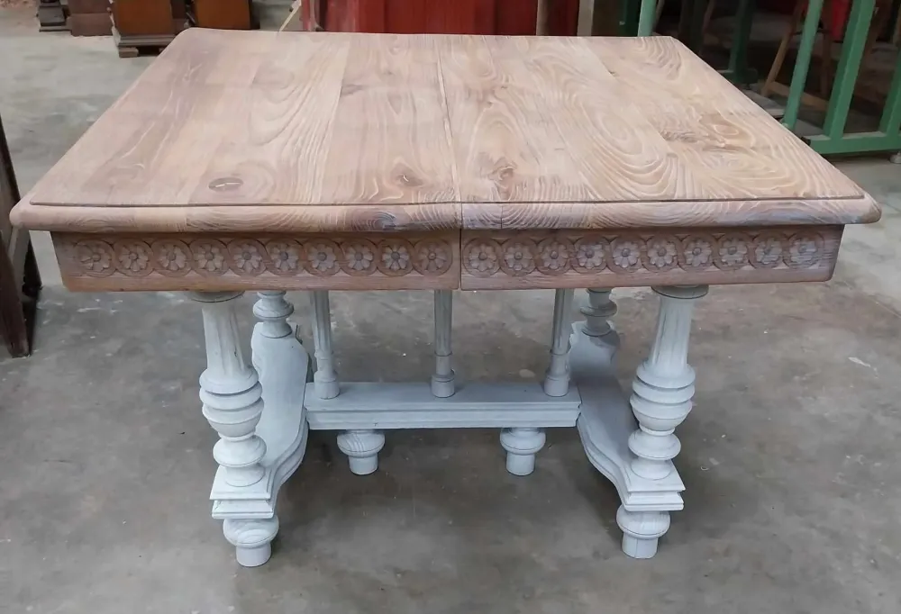TABLE EN CHENE RELOOKEE