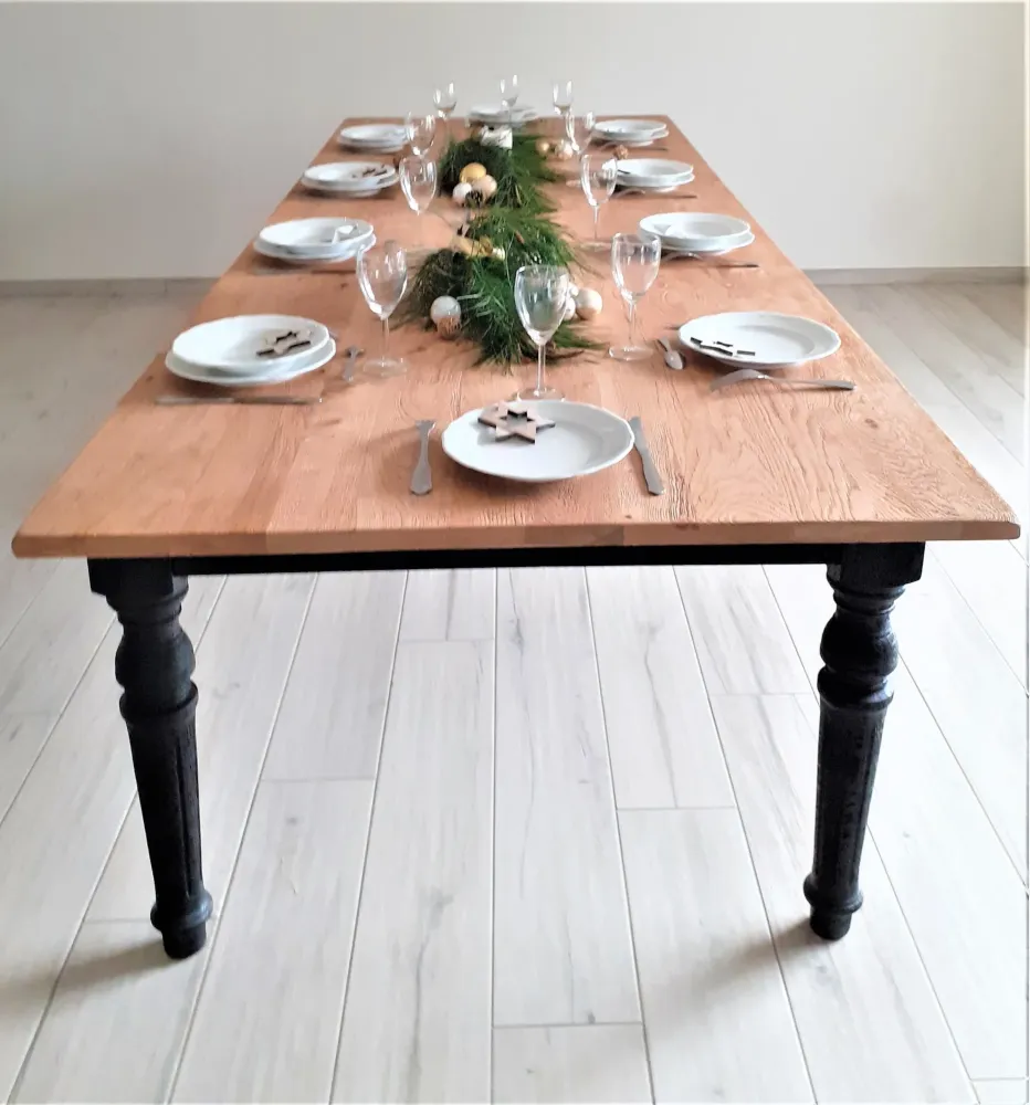 TABLE CHENE MASSIF