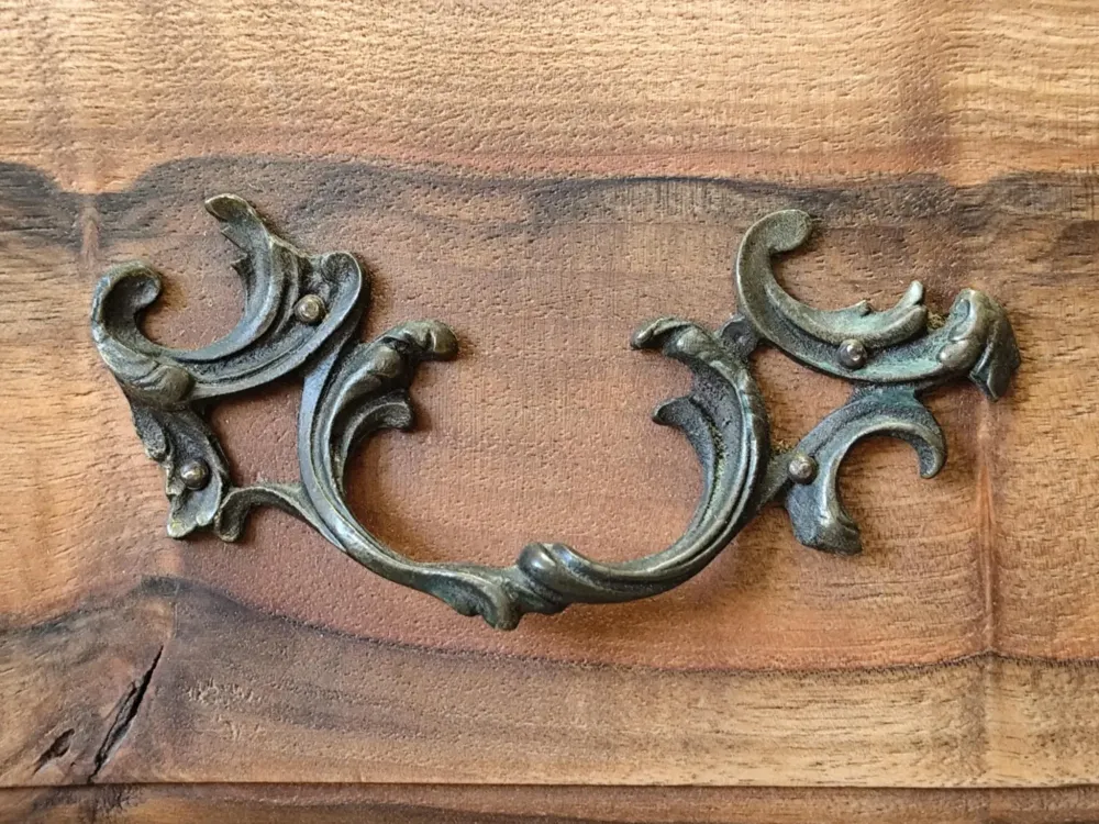 cc7035d9-0a02-4984-ad8f-369db1e8d6f6