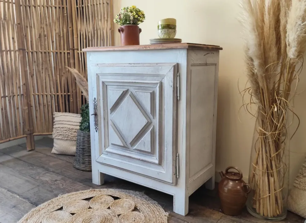 e9810179-d4e3-485c-89fa-a27ea738d1cc