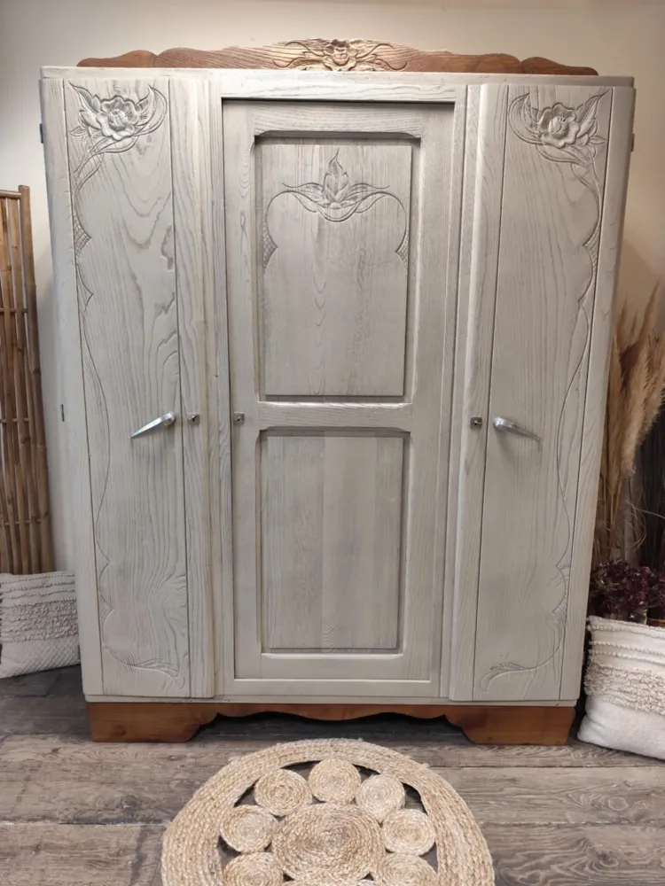 1b0955a2-2f93-42fd-ace0-7f58a31d8d40