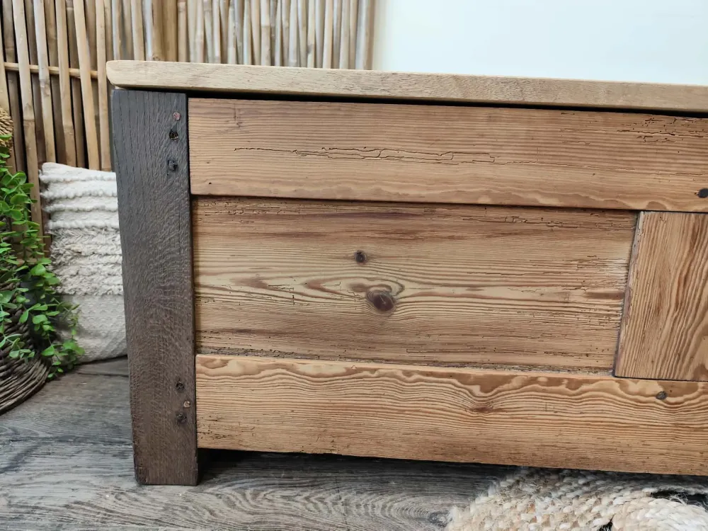 c7553087-dac7-4f42-9f11-f2a1cf0ec506