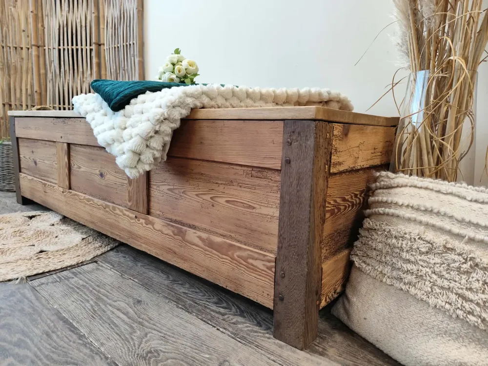 e9829766-ba54-4fbb-950c-410dc2a152f4