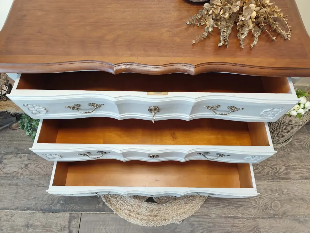 649f598f-8cd9-45e5-a791-c33a206202f3